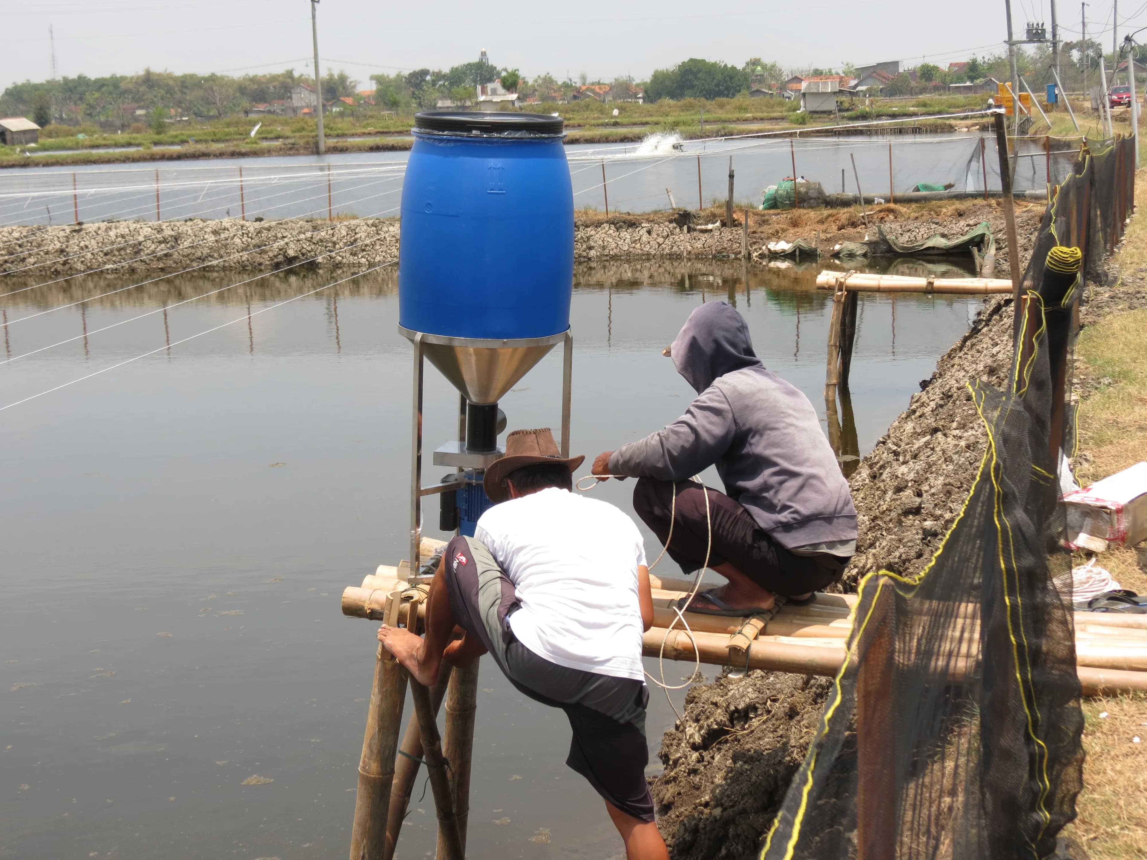 Pemasangan Feederve