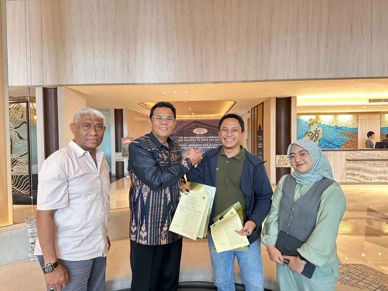 Momen Kerjasama dengan Bupati Sumbawa